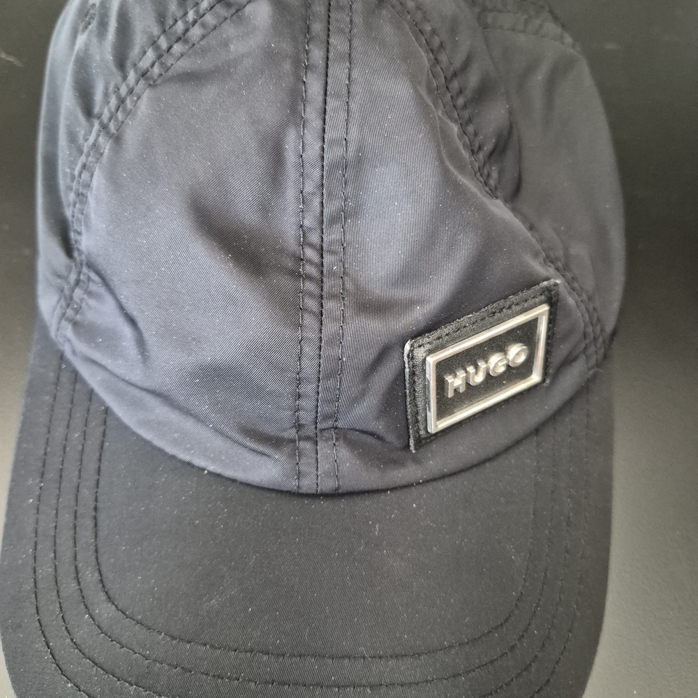 HUGO Black Men's Cap
